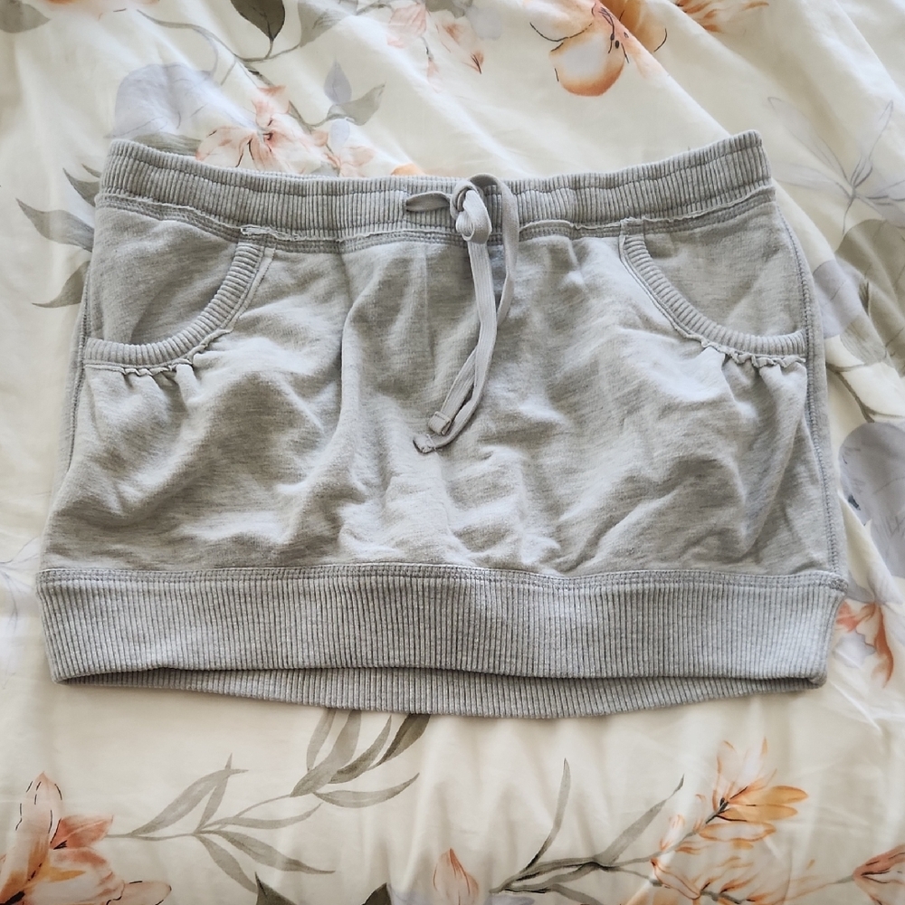 Abercrombie & Fitch Heather Gray Skirt